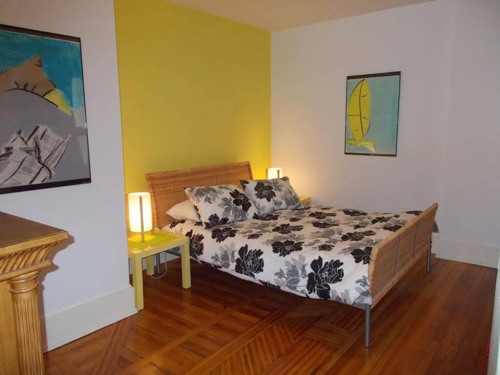 Absolute 1000 Islands Monthly Suites Gananoque Ngoại thất bức ảnh